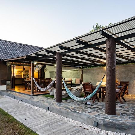 Phatcharee Resort Ban Tai Exterior foto