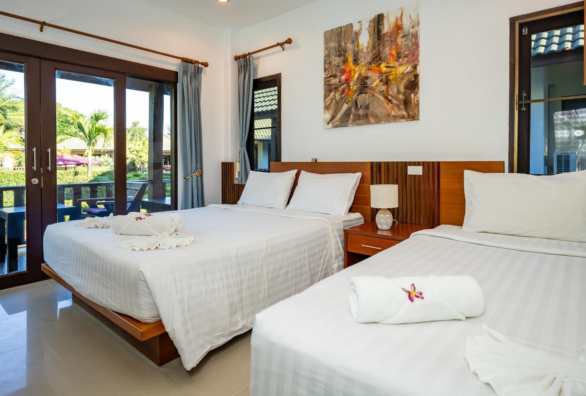 Phatcharee Resort Ban Tai Exterior foto